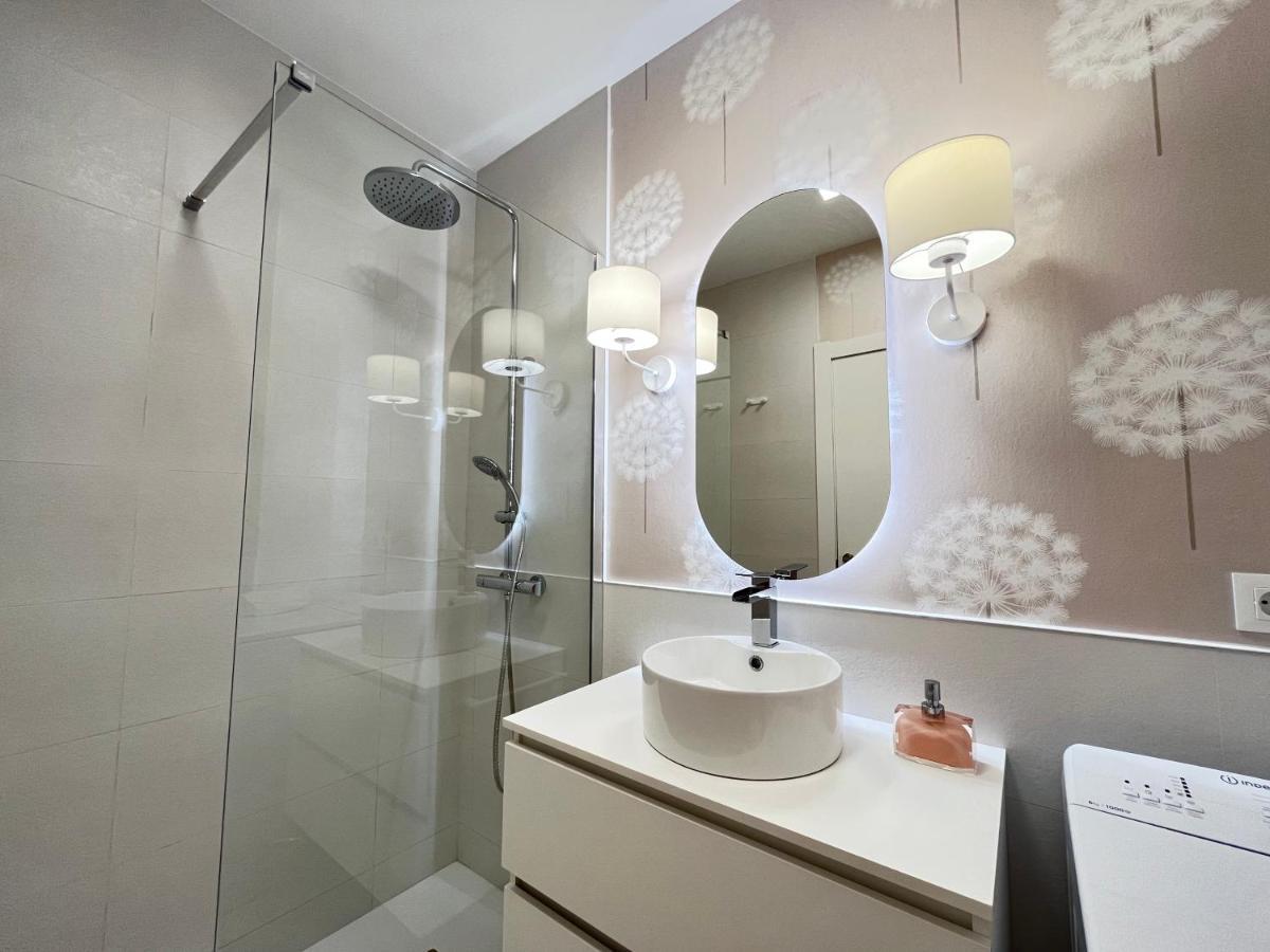 Coqueto Apartamento Torrelavega Bagian luar foto