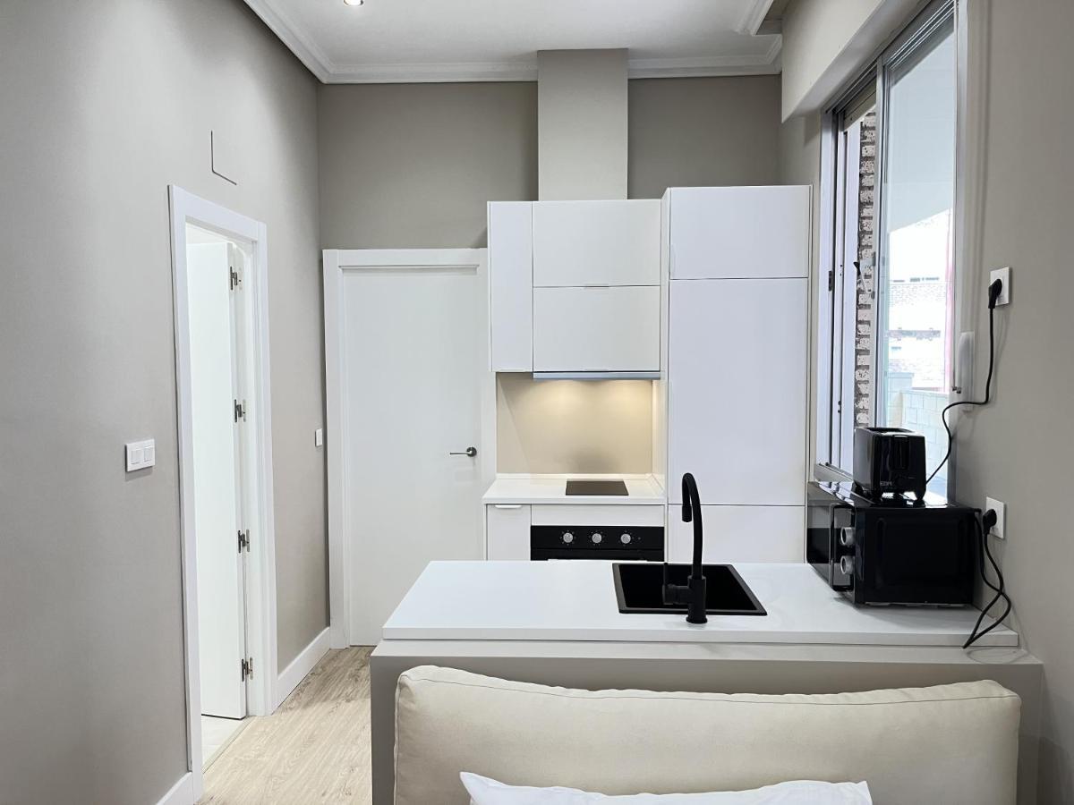 Coqueto Apartamento Torrelavega Bagian luar foto